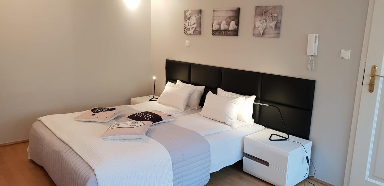 Aparthotel Old City Krakow Ngoại thất bức ảnh
