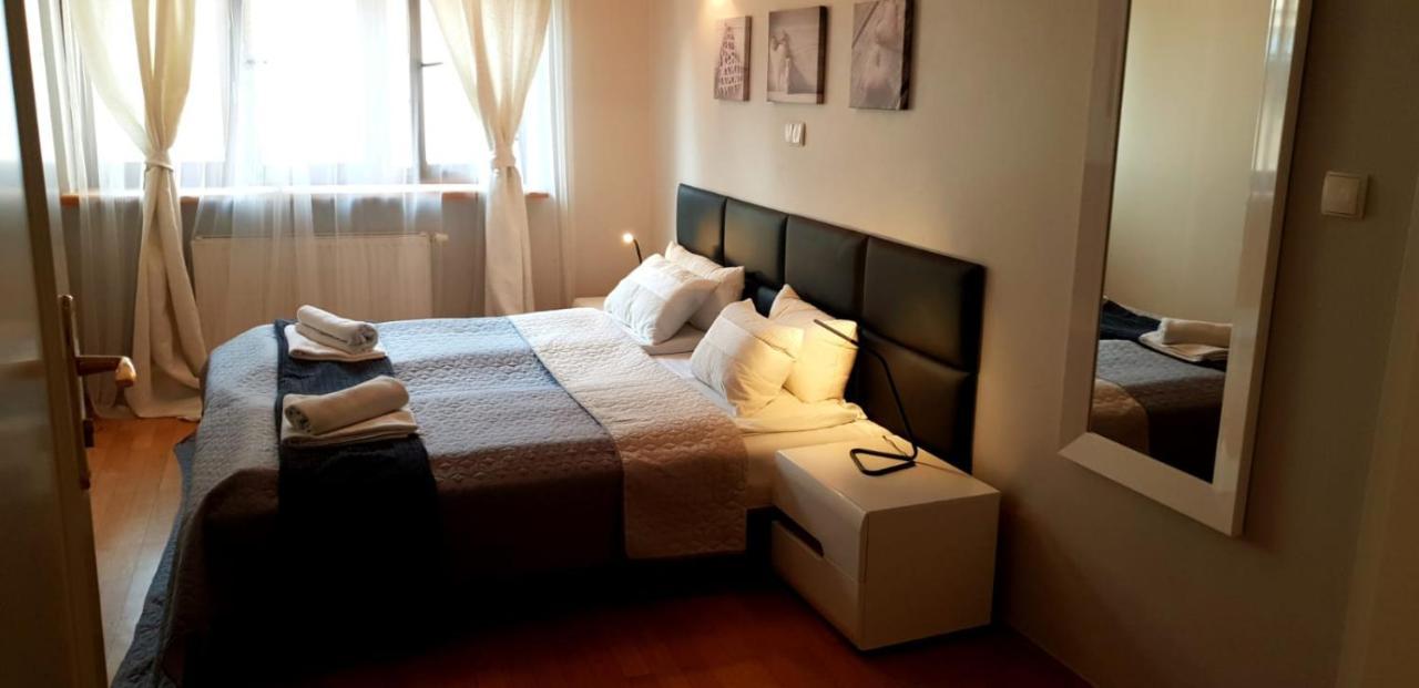 Aparthotel Old City Krakow Ngoại thất bức ảnh
