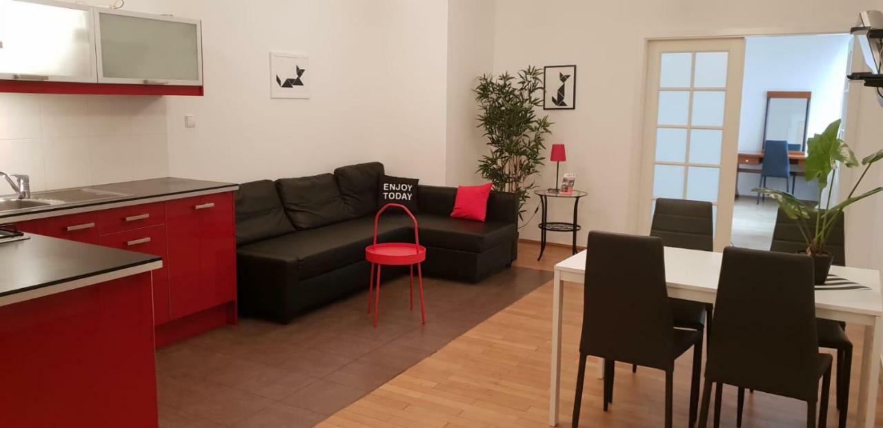 Aparthotel Old City Krakow Ngoại thất bức ảnh