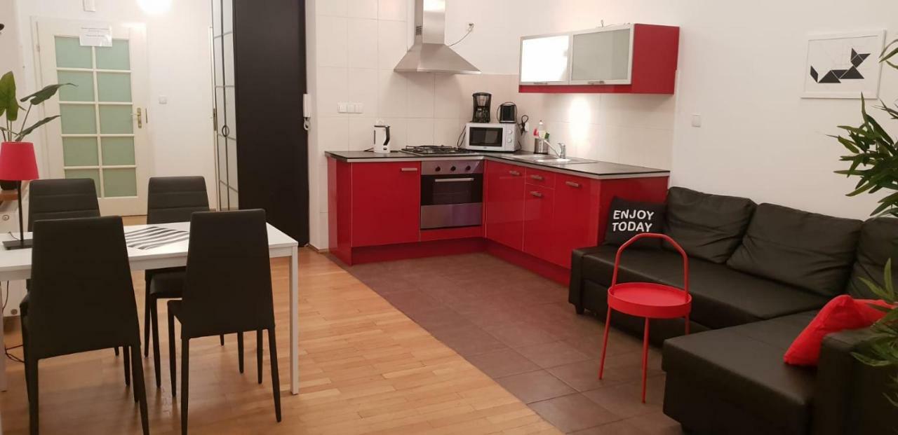 Aparthotel Old City Krakow Ngoại thất bức ảnh