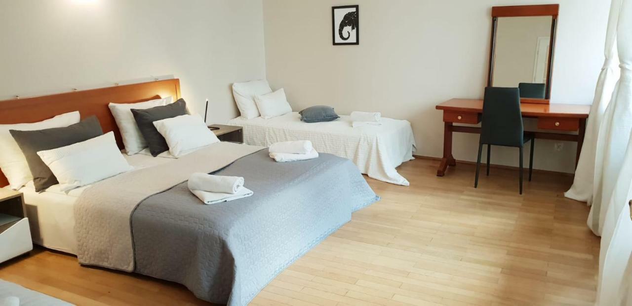 Aparthotel Old City Krakow Ngoại thất bức ảnh